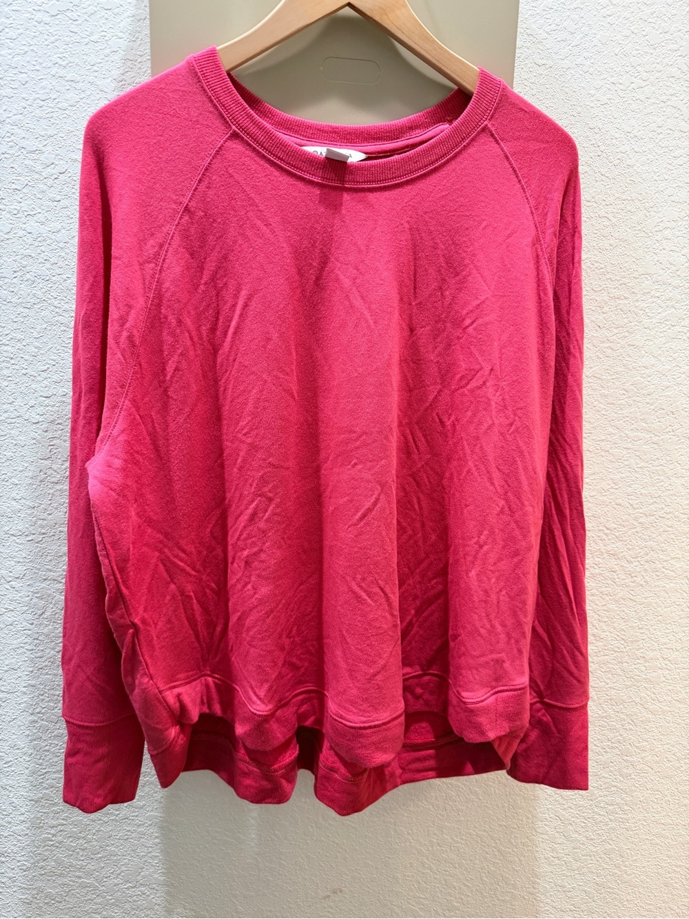 Athleta Lightweight Crewneck Sweatshirt in Bright Pink